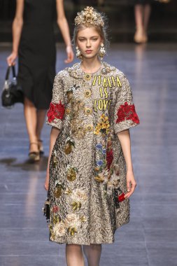 Dolce ve Gabbana gösterisi