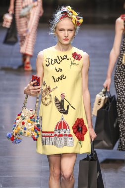 Dolce ve Gabbana gösterisi
