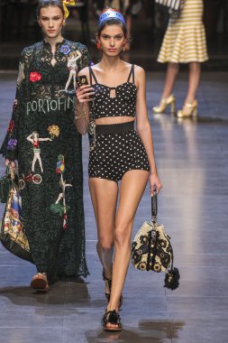 Dolce ve Gabbana gösterisi