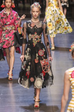 Dolce ve Gabbana gösterisi