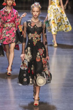 Dolce ve Gabbana gösterisi