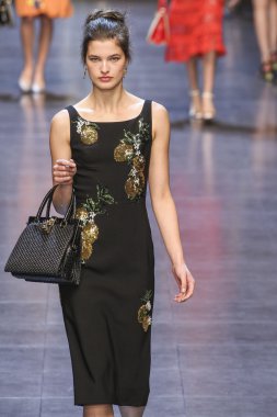 Dolce ve Gabbana gösterisi