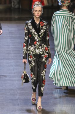 Dolce ve Gabbana gösterisi