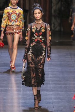 Dolce ve Gabbana gösterisi