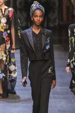 Dolce ve Gabbana gösterisi