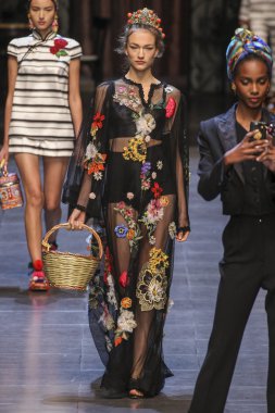 Dolce ve Gabbana gösterisi