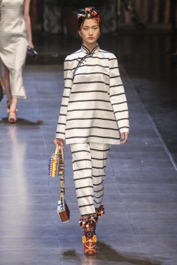 Dolce ve Gabbana gösterisi