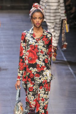 Dolce ve Gabbana gösterisi