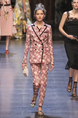 Dolce ve Gabbana gösterisi