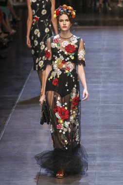 Dolce ve Gabbana gösterisi
