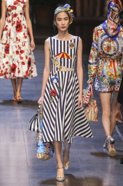 Dolce ve Gabbana gösterisi