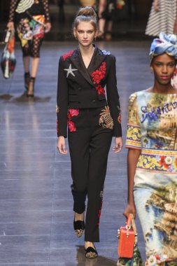 Dolce ve Gabbana gösterisi