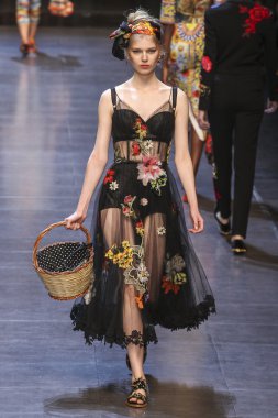 Dolce ve Gabbana gösterisi