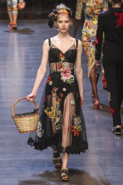 Dolce ve Gabbana gösterisi