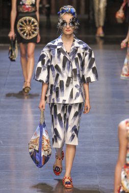 Dolce ve Gabbana gösterisi