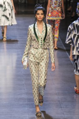Dolce ve Gabbana gösterisi