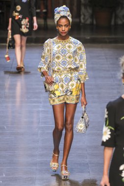 Dolce ve Gabbana gösterisi