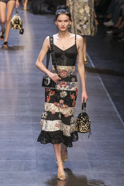 Dolce ve Gabbana gösterisi