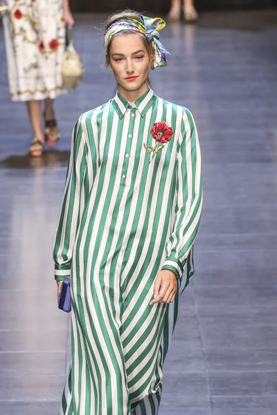 Dolce ve Gabbana gösterisi