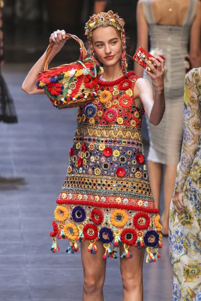 Dolce ve Gabbana gösterisi