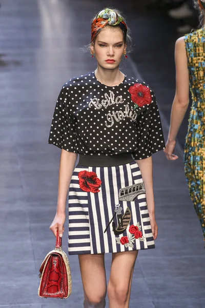 Dolce ve Gabbana gösterisi