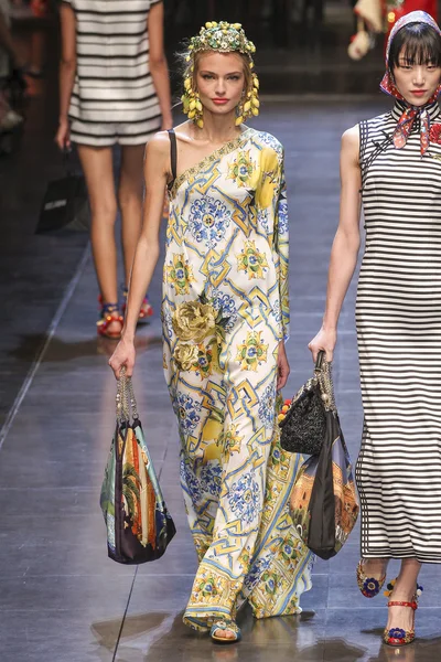 Dolce ve Gabbana gösterisi