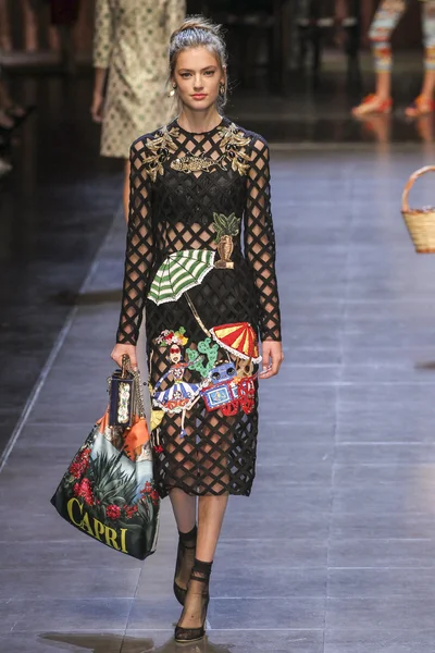 Dolce ve Gabbana gösterisi