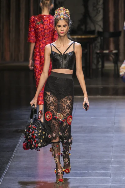 Dolce ve Gabbana gösterisi