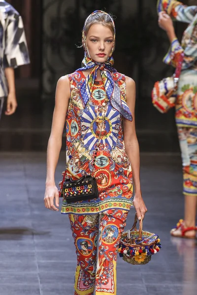 Dolce ve Gabbana gösterisi