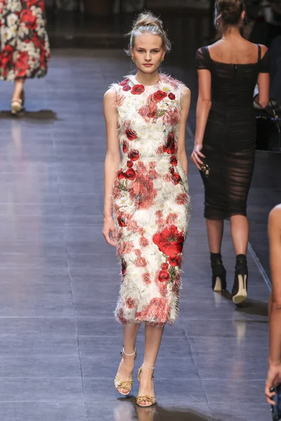 Dolce ve Gabbana gösterisi