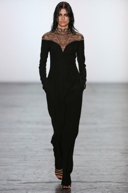 Tadashi Shoji 2016 Sonbaharı