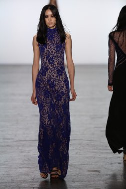 Tadashi Shoji 2016 Sonbaharı