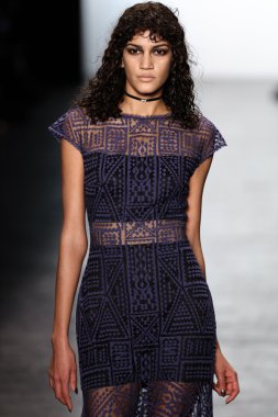 Tadashi Shoji 2016 Sonbaharı