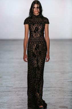 Tadashi Shoji 2016 Sonbaharı