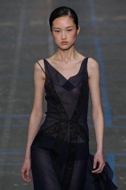 John Galliano gösteri