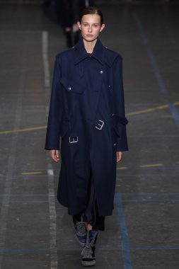 John Galliano gösteri