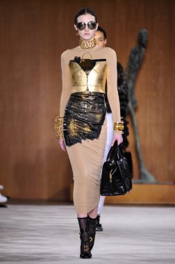 Loewe fashion show