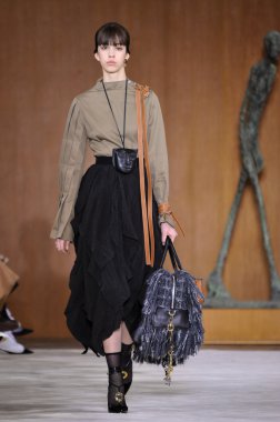 Loewe fashion show