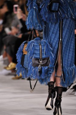 Loewe fashion show