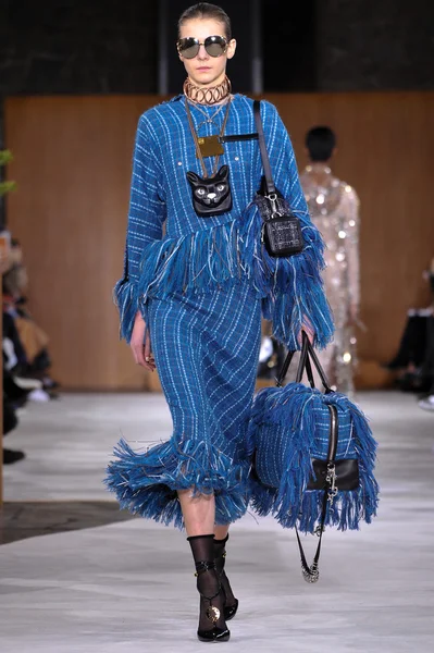 Loewe fashion show — Φωτογραφία Αρχείου