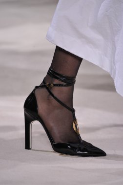 Loewe fashion show