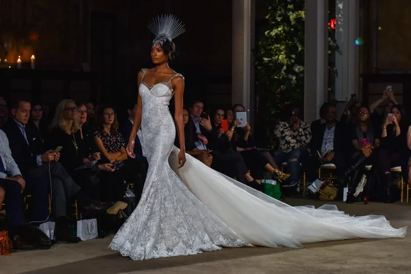 Galia Lahav Bridal Runway Pokaż — Zdjęcie stockowe