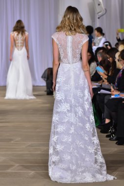 Ines Di Santo pist gösteri