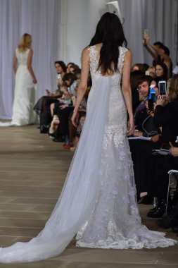 Ines Di Santo pist gösteri