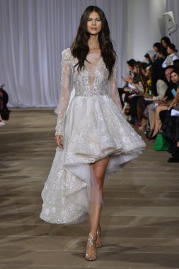 Ines Di Santo pist gösteri