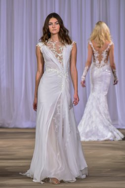 Ines Di Santo pist gösteri