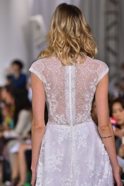 Ines Di Santo pist gösteri