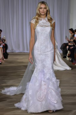 Ines Di Santo pist gösteri