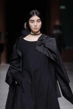 Paris Moda Haftası kapsamında Aganovich gösterisi