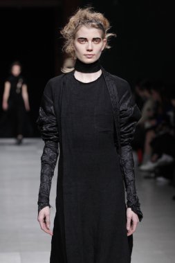 Paris Moda Haftası kapsamında Aganovich gösterisi